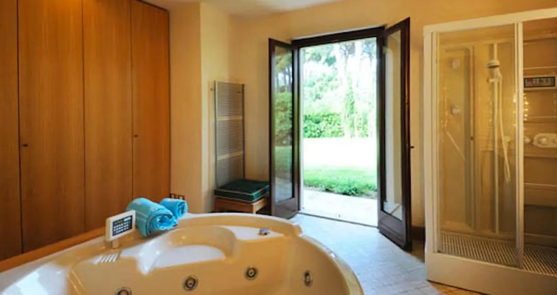 Villa Tirilla Taralla Punta Ala