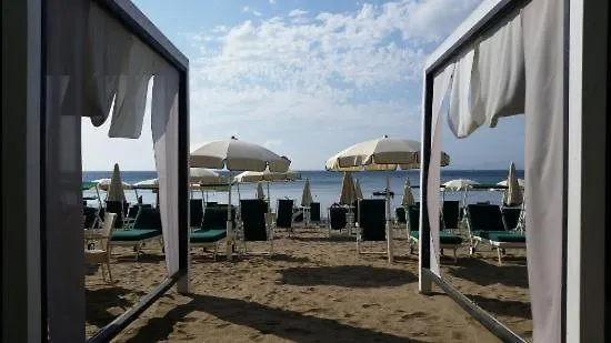 Villa Tirilla Taralla Punta Ala